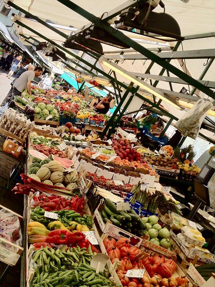 Foto zum Beitrag „Lieblingsmarkt No. 6 Obstmarkt Bozen“